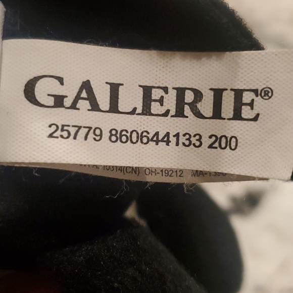 GALERIE Star Ears Darth Vader In Santa Hat - Picture 6 of 10